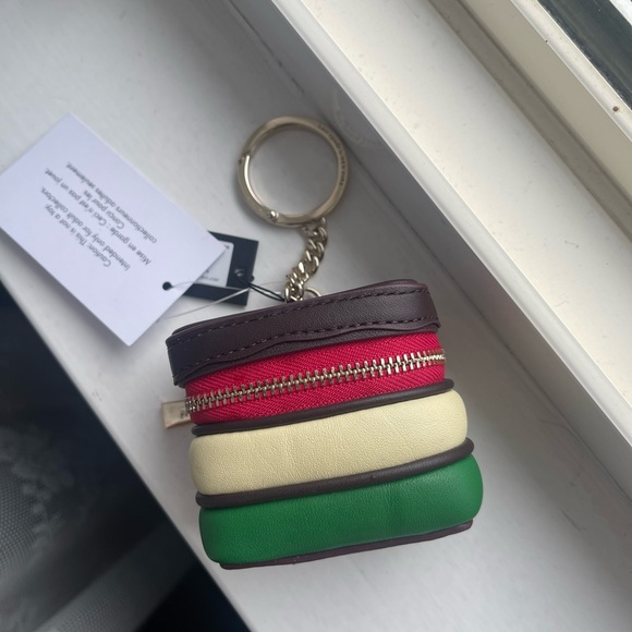 Authentic Kate Spade Dolci 3D Rainbow Cookie Coin Purse NWT KC690 NWT - Picture 4 of 4